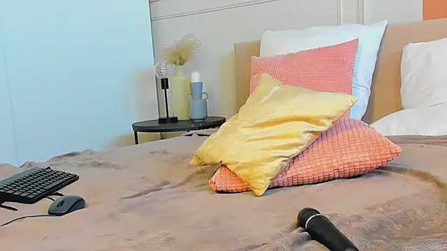  BunnyDollStella  online show from March 16, 2025, 7:15 am