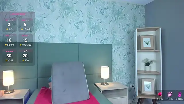 Gabriellacox online show from November 20, 2025, 7:46 pm