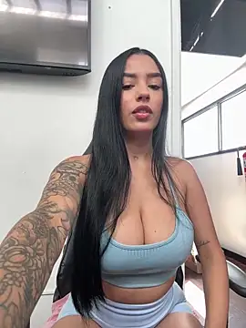 Antonella Smiith  online show from April 22, 2026, 2:29 pm