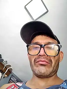 Mrpito7878 online show from April 27, 2026, 10:30 pm