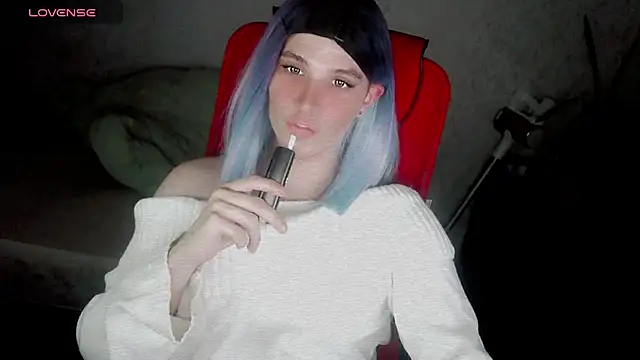 hellenspellman online show from October 28, 2025, 4:09 pm