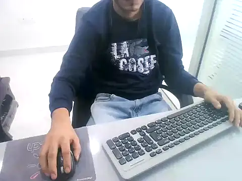 rahulkajuuu0909 online show from November 30, 2025, 9:57 am