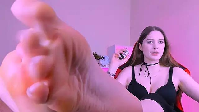 Snapshot of hazel_sullivan chatting on October 2, 2025, 12:23 pm hazel sullivan online show from October 2, 2025, 12:23 pm