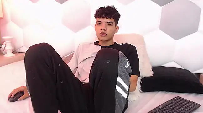 Axel Forte online show from March 15, 2025, 12:24 pm