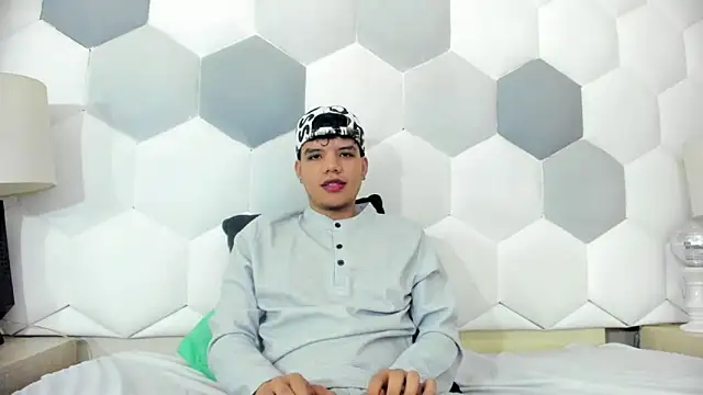 Axel Forte online show from November 5, 2025, 1:22 pm