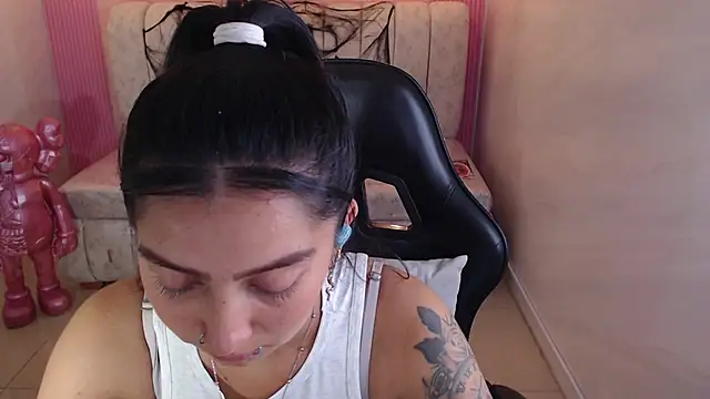 madhison klain s online show from October 29, 2025, 8:21 pm