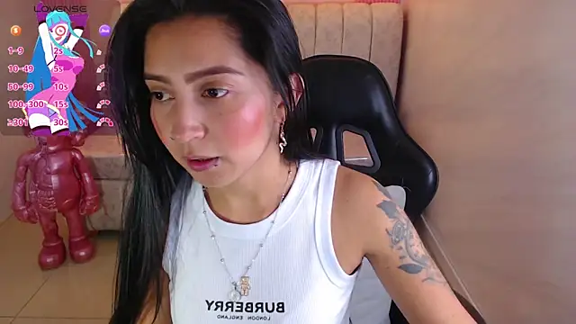 madhison klain s online show from November 6, 2025, 8:21 pm