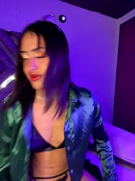 MichelleDiaz Pink online show from November 12, 2025, 4:35 am