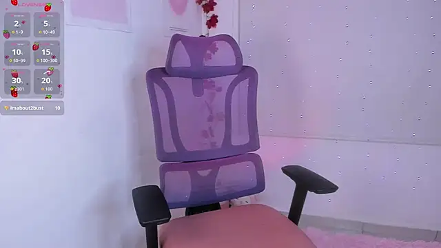 MiaWilsson  online show from November 14, 2025, 12:42 am