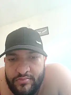 Mateo  122 online show from November 25, 2025, 3:01 pm