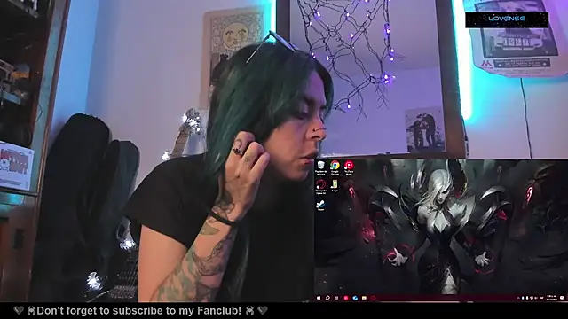 Hisato111 online show from October 19, 2025, 12:39 pm