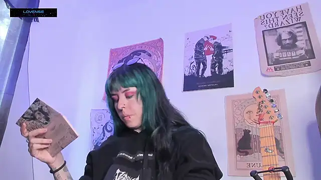 Hisato111 online show from November 14, 2025, 2:49 pm