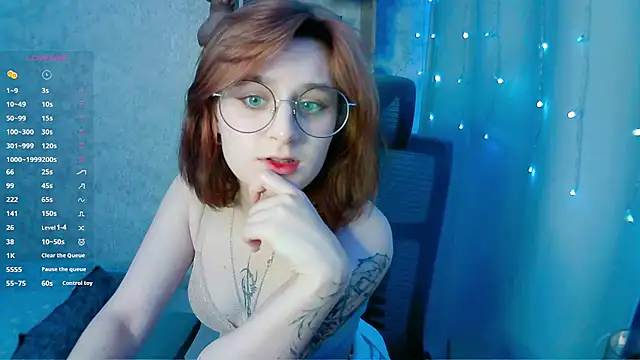 Snapshot of Sonya_mikki chatting on February 24, 2025, 11:41 pm Sonya mikki online show from February 24, 2025, 11:41 pm