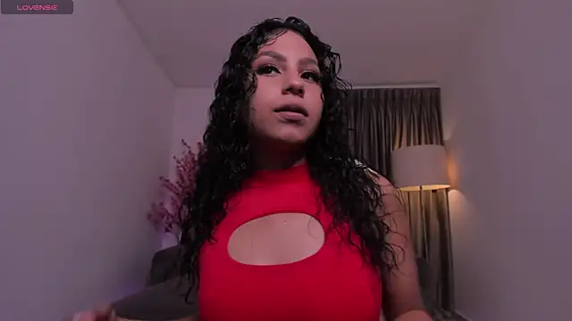 hannah thomson  online show from November 26, 2025, 3:07 am