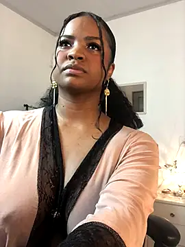 Snapshot of ValerieBlakee chatting on October 5, 2025, 12:25 pm ValerieBlakee online show from October 5, 2025, 12:25 pm