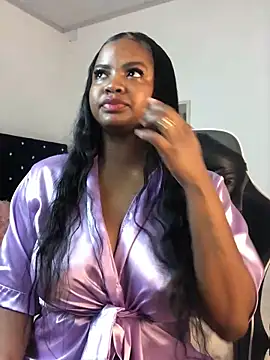 Snapshot of ValerieBlakee chatting on October 30, 2025, 12:06 pm ValerieBlakee online show from October 30, 2025, 12:06 pm