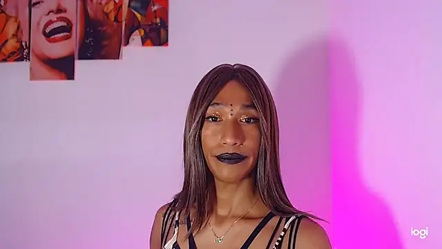 Snapshot of red_veltet chatting on October 4, 2025, 3:04 am red veltet online show from October 4, 2025, 3:04 am