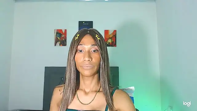 red veltet online show from March 17, 2026, 3:33 am