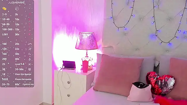 goth tasha online show from November 18, 2025, 7:51 pm