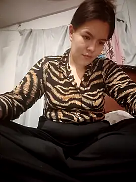 krolay16 online show from October 4, 2025, 6:00 am