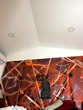 Snapshot of DanielaMedinaa chatting on October 26, 2025, 8:37 pm DanielaMedinaa online show from October 26, 2025, 8:37 pm