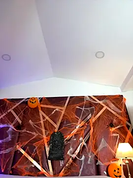 Snapshot of DanielaMedinaa chatting on October 29, 2025, 8:43 pm DanielaMedinaa online show from October 29, 2025, 8:43 pm