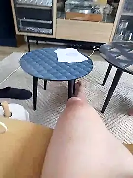 Davestco31 online show from October 19, 2025, 12:39 pm