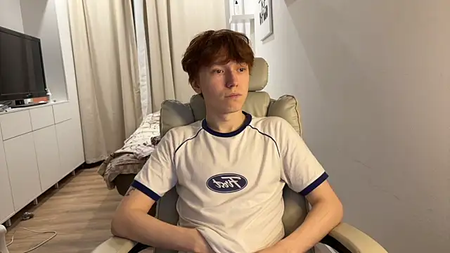 Snapshot of tommy_colson chatting on November 12, 2025, 3:34 pm tommy colson online show from November 12, 2025, 3:34 pm