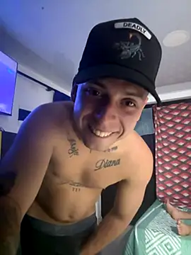 Snapshot of Cristopher1112 chatting on November 9, 2025, 3:49 am Cristopher1112 online show from November 9, 2025, 3:49 am