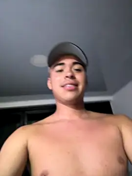 Snapshot of Cristopher1112 chatting on November 16, 2025, 8:42 am Cristopher1112 online show from November 16, 2025, 8:42 am