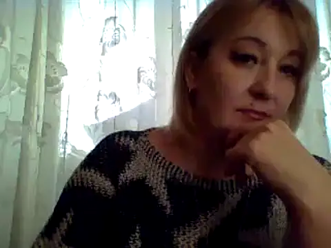 Snapshot of ArielXLoveresss chatting on February 25, 2025, 11:30 am ArielXLoveresss online show from February 25, 2025, 11:30 am