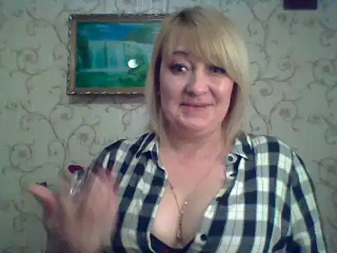 Snapshot of ArielXLoveresss chatting on March 10, 2025, 3:20 pm ArielXLoveresss online show from March 10, 2025, 3:20 pm