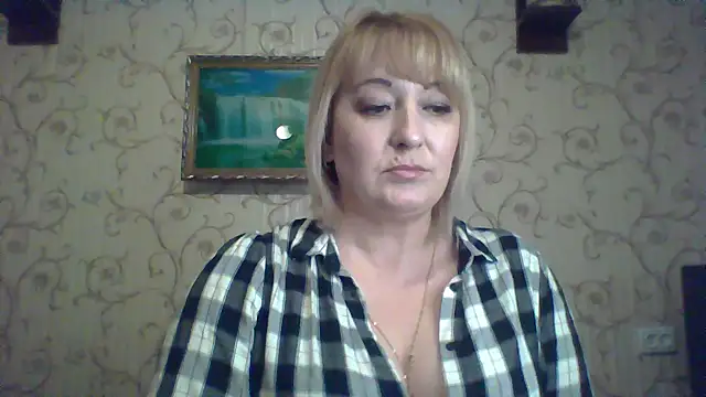 Snapshot of ArielXLoveresss chatting on March 16, 2025, 2:33 pm ArielXLoveresss online show from March 16, 2025, 2:33 pm