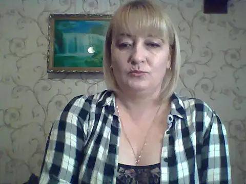 Snapshot of ArielXLoveresss chatting on March 21, 2025, 8:50 am ArielXLoveresss online show from March 21, 2025, 8:50 am