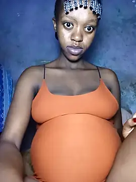 Snapshot of DaddysBigBelly chatting on March 1, 2025, 7:37 pm DaddysBigBelly online show from March 1, 2025, 7:37 pm