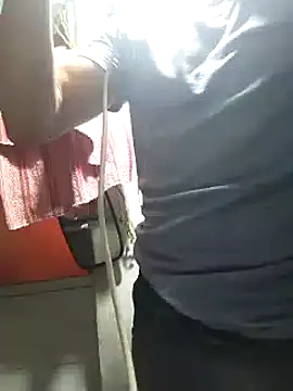 Snapshot of cachondo93 chatting on March 6, 2025, 12:00 am cachondo93 online show from March 6, 2025, 12:00 am