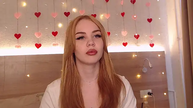 Snapshot of IvyAngel chatting on April 20, 2026, 1:58 pm IvyAngel online show from April 20, 2026, 1:58 pm