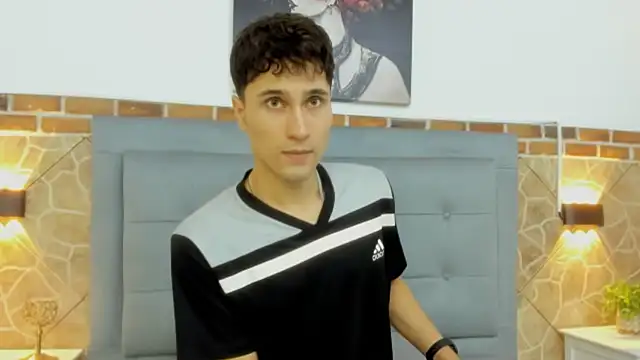 Snapshot of buddy_whitte chatting on February 28, 2025, 11:58 am buddy whitte online show from February 28, 2025, 11:58 am