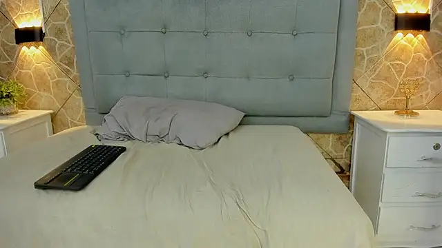 Snapshot of buddy_whitte chatting on March 2, 2025, 2:32 pm buddy whitte online show from March 2, 2025, 2:32 pm