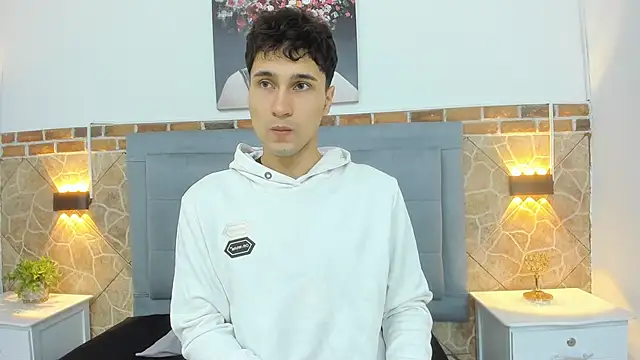 Snapshot of buddy_whitte chatting on March 3, 2025, 11:22 am buddy whitte online show from March 3, 2025, 11:22 am