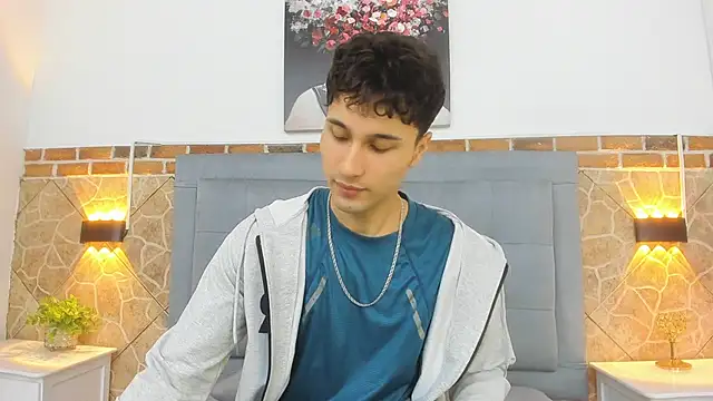 Snapshot of buddy_whitte chatting on March 6, 2025, 11:25 am buddy whitte online show from March 6, 2025, 11:25 am