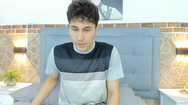 Snapshot of buddy_whitte chatting on March 19, 2025, 11:39 am buddy whitte online show from March 19, 2025, 11:39 am