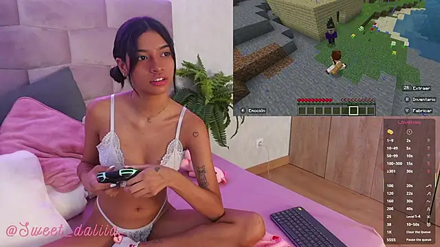 DaliaCruz online show from September 21, 2025, 4:47 am