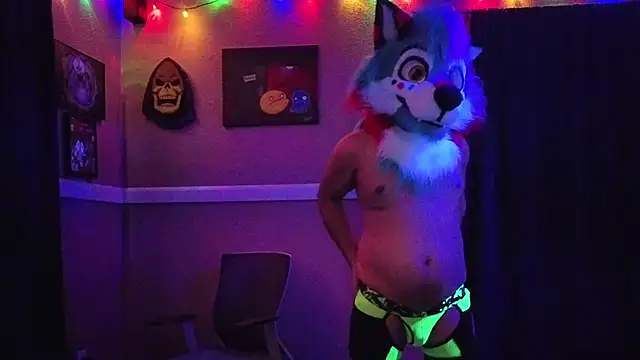 KiPumpdoggo online show from May 13, 2026, 2:31 am