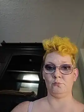 Mellyjellygoddess420 online show from May 24, 2026, 6:02 pm