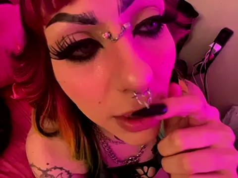 ChrryFoxx online show from October 15, 2025, 8:36 am