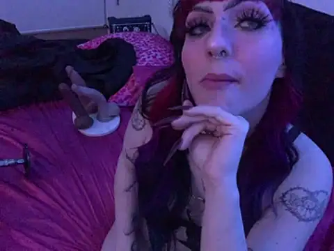 ChrryFoxx online show from March 12, 2026, 10:32 am