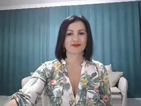 Snapshot of Rosa_Angie chatting on March 5, 2025, 3:18 am Rosa Angie online show from March 5, 2025, 3:18 am