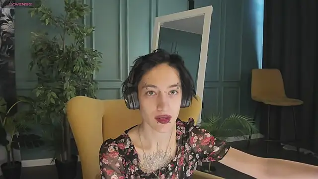 lisbatsyy online show from March 8, 2025, 1:57 pm