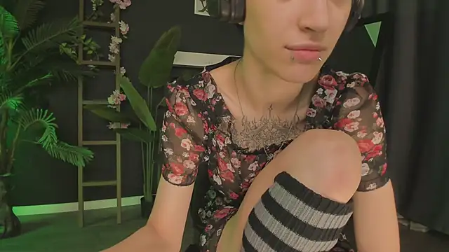 lisbatsyy online show from March 10, 2025, 4:38 am